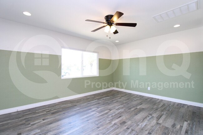 1729 W Fairmount Ave Phoenix, AZ 85015 photo 5