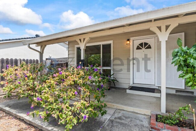 4842 Englewood Dr photo 5