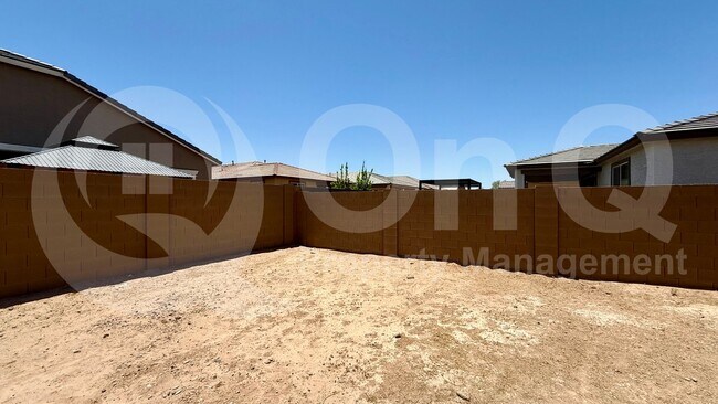 15711 W Monroe St Goodyear, AZ 85338 photo 5
