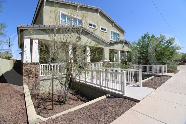 1024 E Curry Rd Tempe, AZ 85288 photo 2
