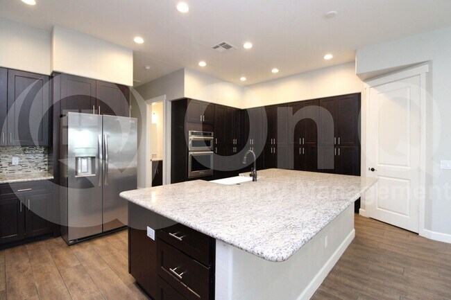 1024 E Curry Rd Tempe, AZ 85288 photo 4