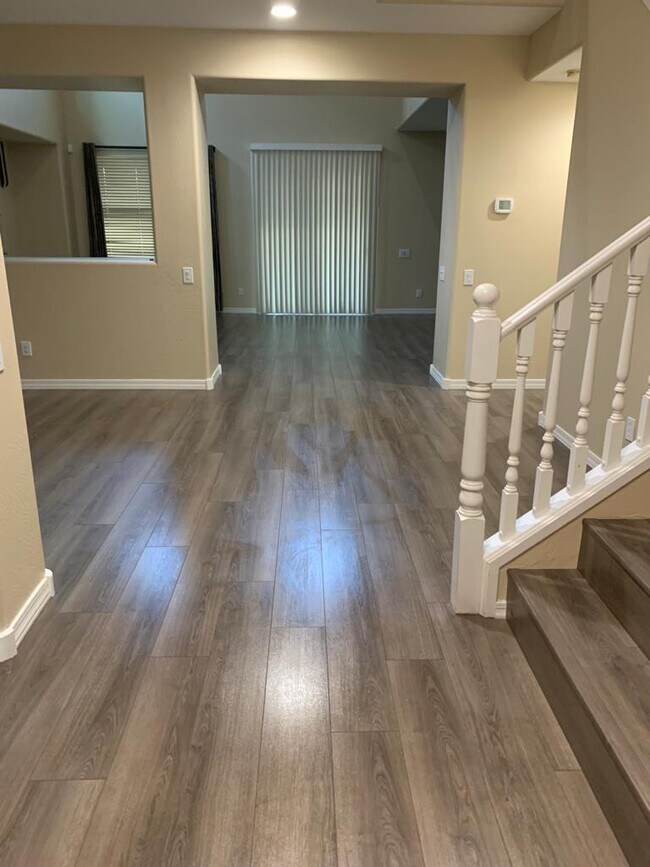 21618 N 38th Way Phoenix, AZ 85050 photo 5
