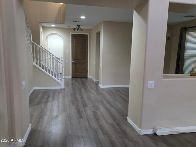 21618 N 38th Way Phoenix, AZ 85050 photo 4