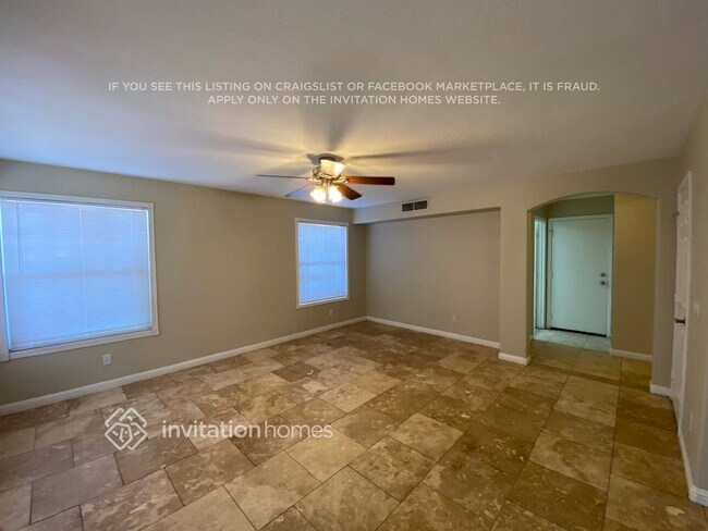 764 W La Pryor Ln Gilbert, AZ 85233 photo 4