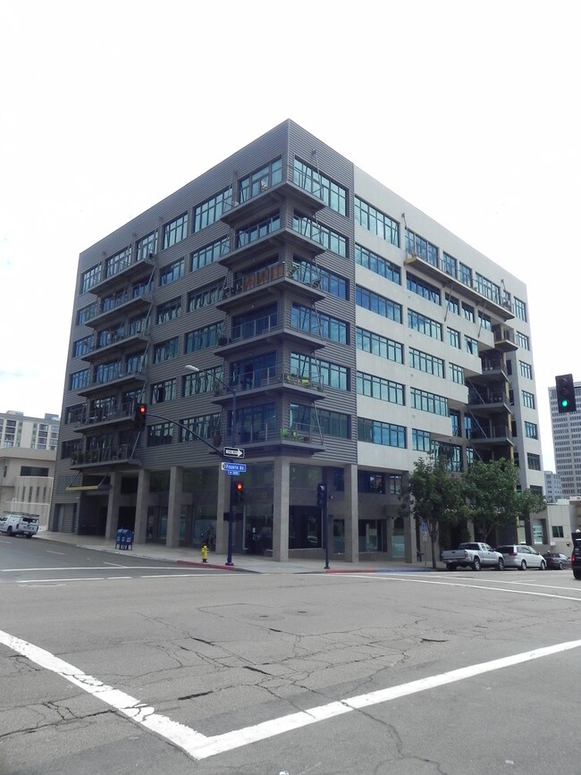 Solara Lofts photo 2