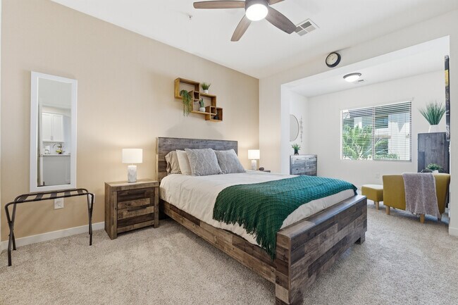 2511 W Queen Creek Rd Chandler, AZ 85248 photo 3