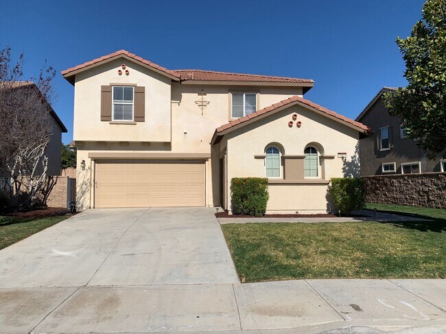 30614 Gray Wolf Way Murrieta, CA 92563