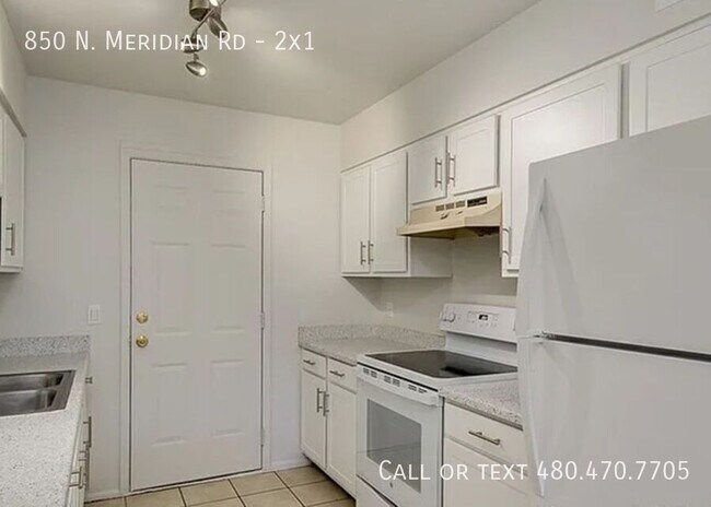 850 N Meridian Dr Apache Junction, AZ 85120 photo 5