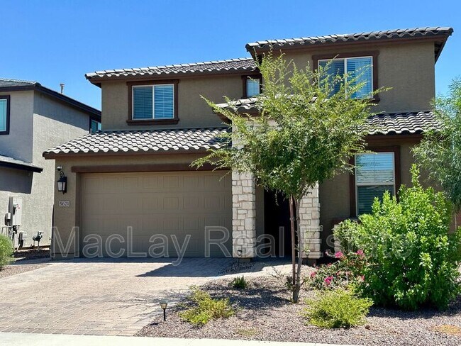 5621 W Chuck Box Rd Phoenix, AZ 85339 photo 2