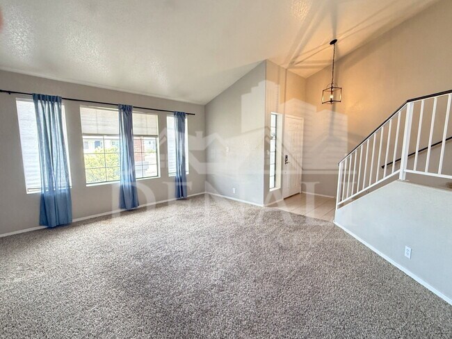 6041 W Villa Maria Dr Glendale, AZ 85308 photo 4