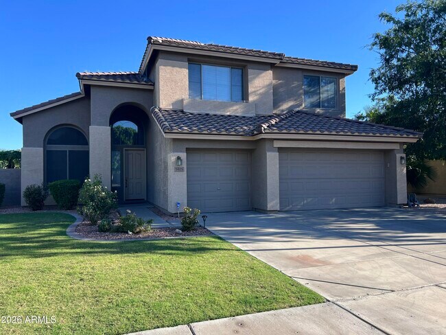 5405 W Angela Dr Glendale, AZ 85308 photo 4