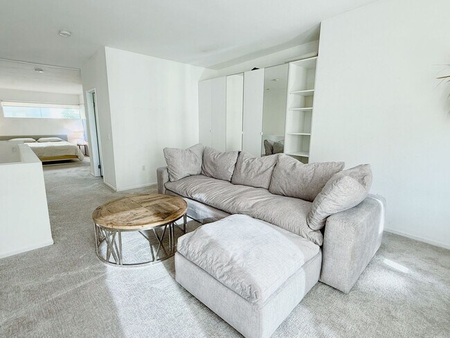 1601 Kettner Blvd San Diego, CA 92101 photo 4