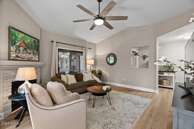 15050 N Thompson Peak Pkwy Scottsdale, AZ 85260 photo 4
