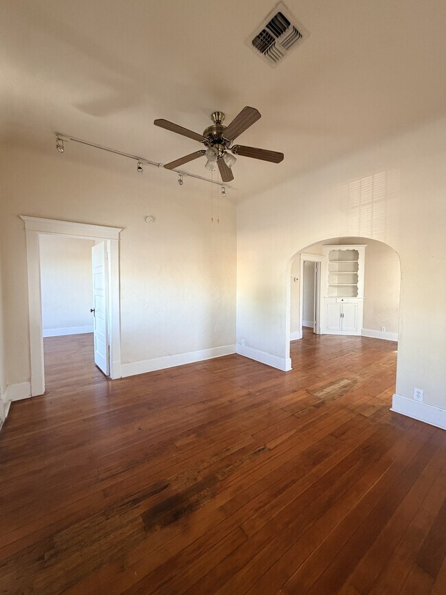 916 North 8th St Phoenix, AZ 85006 photo 2