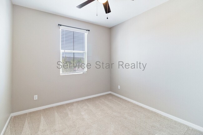 1304 S 223rd Ln Buckeye, AZ 85326 photo 5