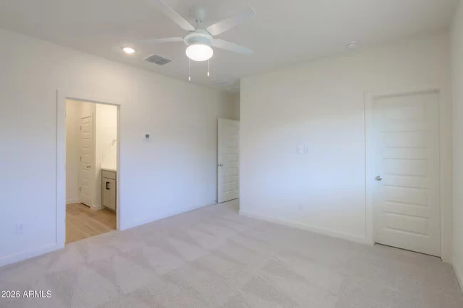 40285 W Chambers Ave photo 4