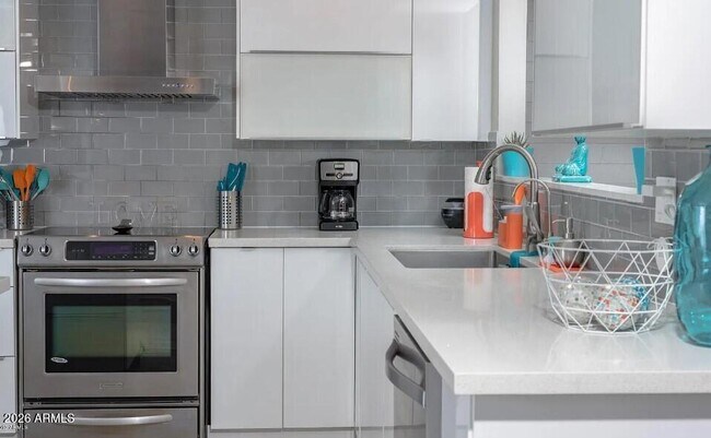 7720 E Heatherbrae Ave Scottsdale, AZ 85251 photo 3