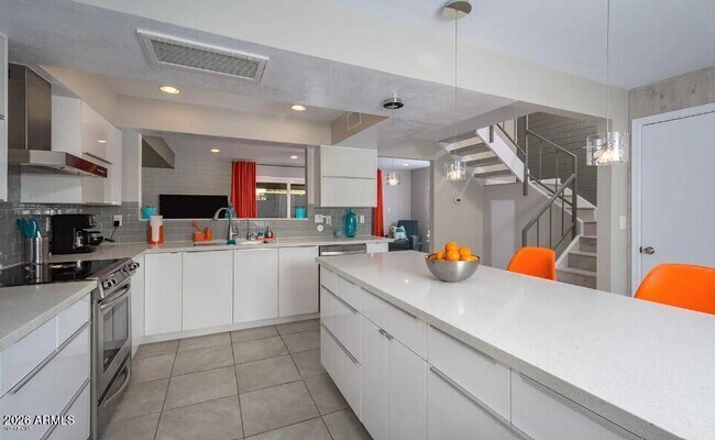 7720 E Heatherbrae Ave Scottsdale, AZ 85251 photo 4