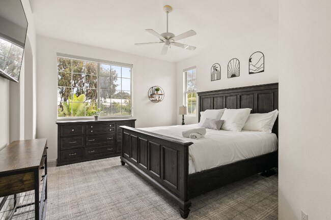 621 Sweet Pea Pl Encinitas, CA 92024 photo 3