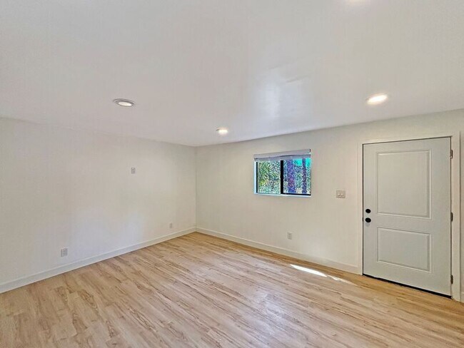 3091 Boundary St San Diego, CA 92104 photo 3