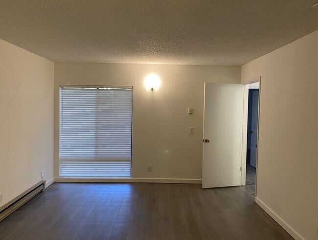 2101 Shore Line Dr Alameda, CA 94501 photo 5