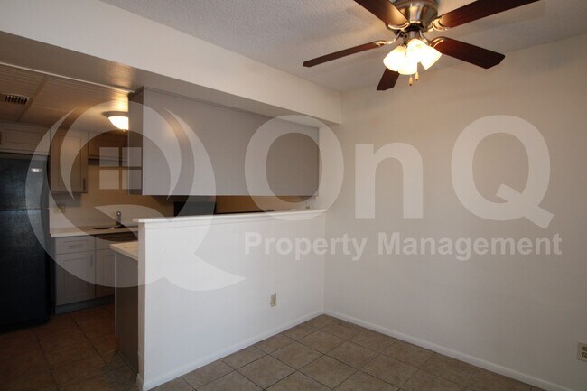3511 E Baseline Rd Phoenix, AZ 85042 photo 3