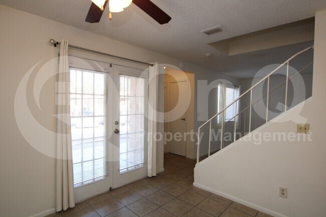3511 E Baseline Rd Phoenix, AZ 85042 photo 4