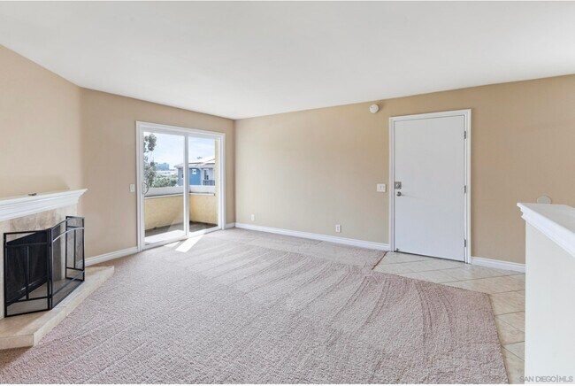 9949 Erma Rd San Diego, CA 92131 photo 3