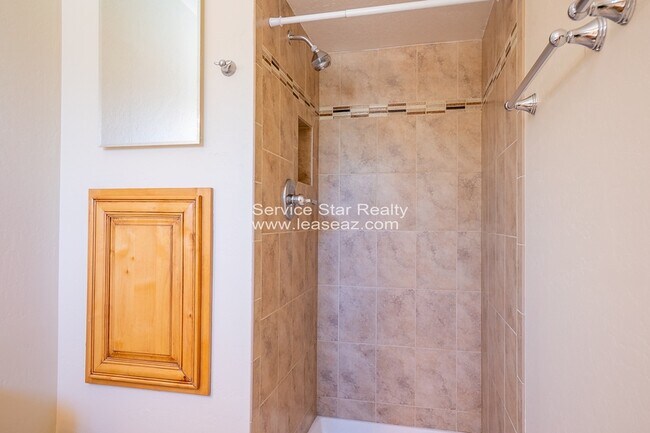 7117 E Jenan Dr Scottsdale, AZ 85254 photo 4