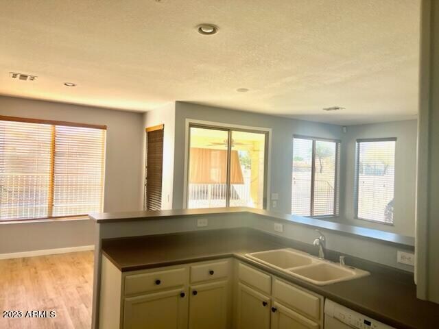 1481 W Hawk Way Chandler, AZ 85286 photo 5