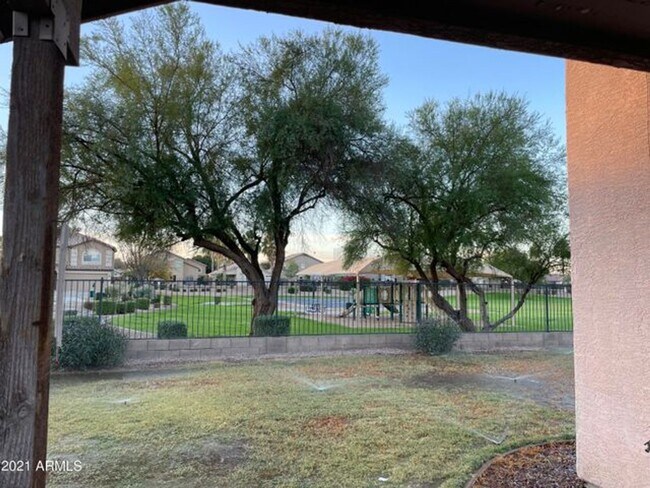 2493 E Jasper Dr Gilbert, AZ 85296 photo 4