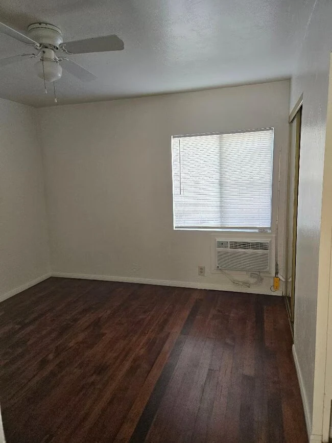 3576 Grim Ave San Diego, CA 92104 photo 4