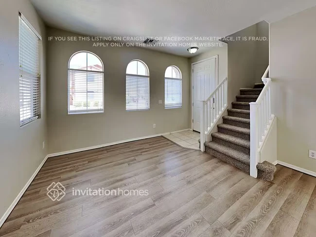 1515 E Sheraton Ln Phoenix, AZ 85040 photo 5