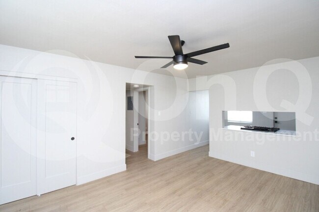 2309 N Dayton St Phoenix, AZ 85006 photo 4