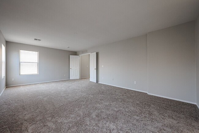 1135 S Fresno Ct Chandler, AZ 85286 photo 3