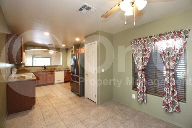 23097 S 215th St Queen Creek, AZ 85142 photo 5