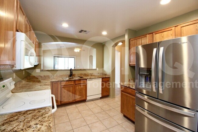 23097 S 215th St Queen Creek, AZ 85142 photo 3