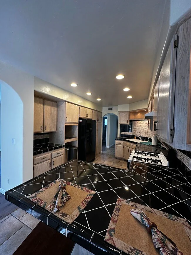 9594 Lamar St Spring Valley, CA 91977 photo 4
