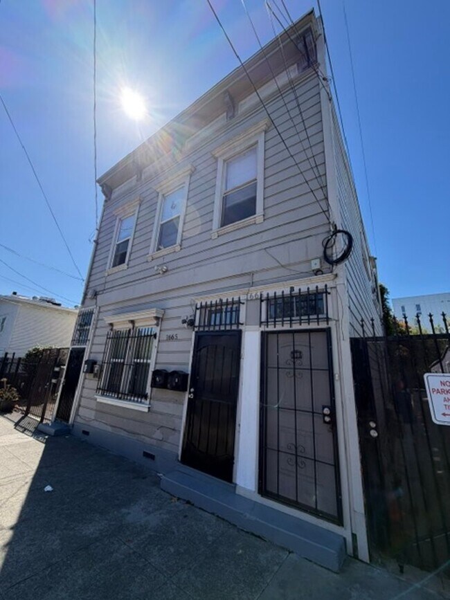 1665 8th St photo 2