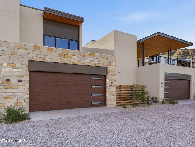 6311 E Phoenician Blvd Scottsdale, AZ 85251 photo 2
