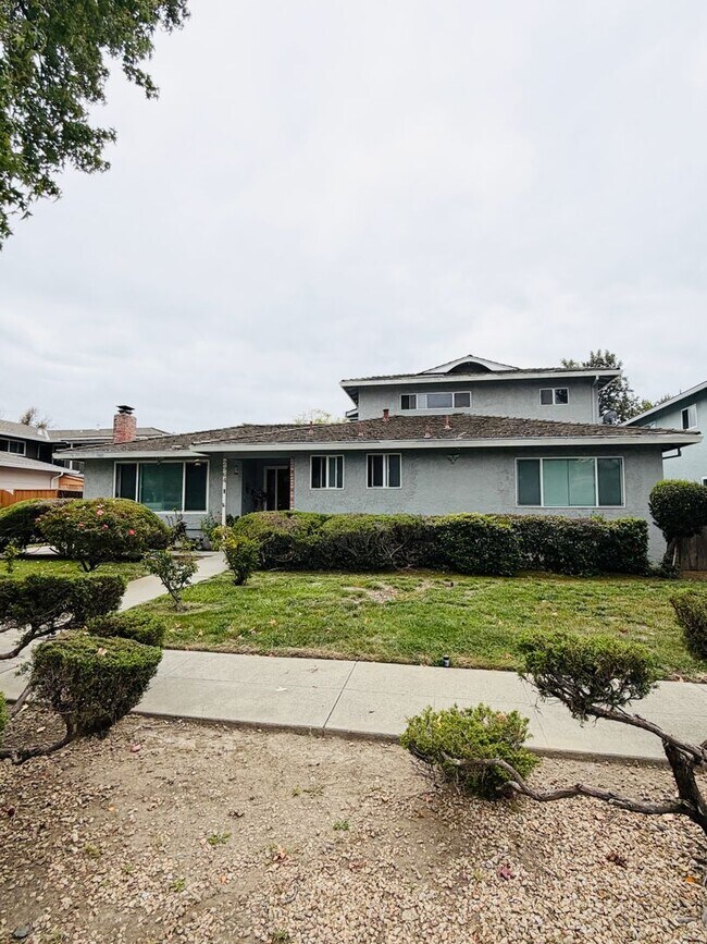2964 Neet Ave San Jose, CA 95128 photo 2