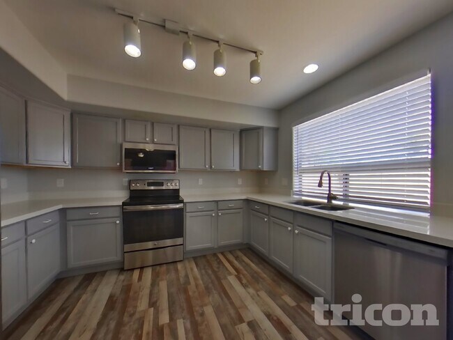 42428 W Anne Ln Maricopa, AZ 85138 photo 4