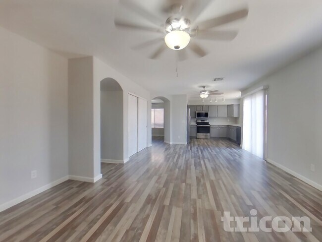42428 W Anne Ln Maricopa, AZ 85138 photo 3
