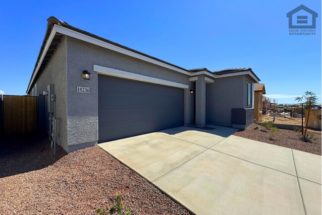 18236 Avenida del Sol W Surprise, AZ 85387 photo 4