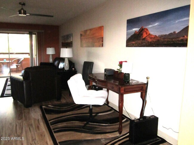 12222 N Paradise Village Pkwy W Phoenix, AZ 85032 photo 4