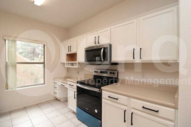 1351 N Pleasant Dr Chandler, AZ 85225 photo 3