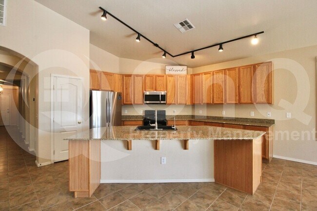 16334 N 172nd Ln Surprise, AZ 85388 photo 2