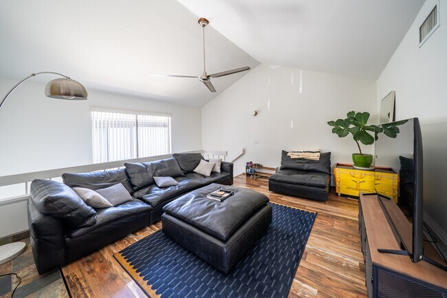 3459 Reynard Way San Diego, CA 92103 photo 3