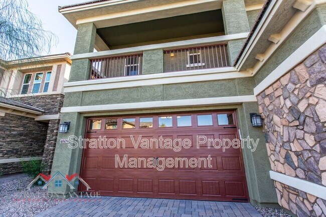 4609 E Walter Way Phoenix, AZ 85050 photo 4
