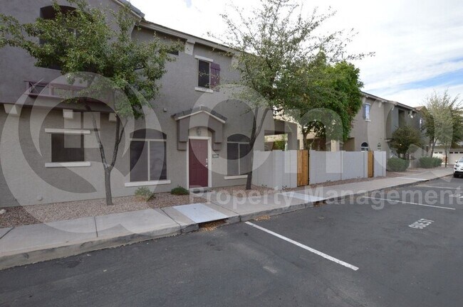 2402 E 5th St Tempe, AZ 85288 photo 2